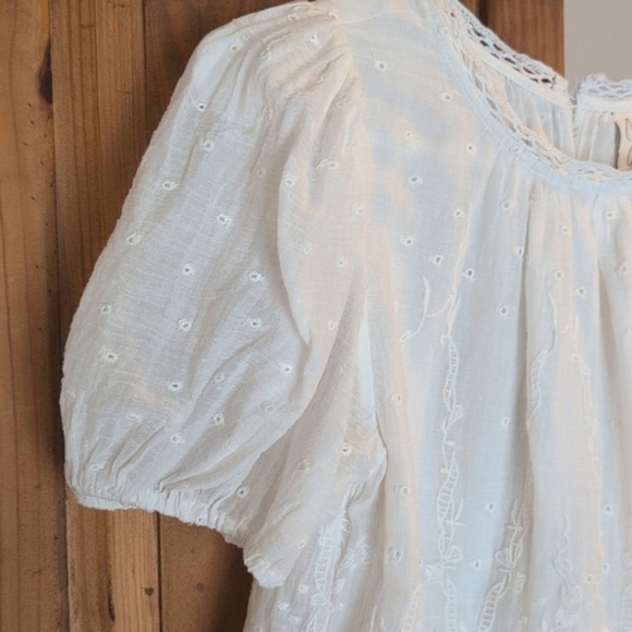 Joie Elegant White Embroidered Women's Top - Picture 7 of 7